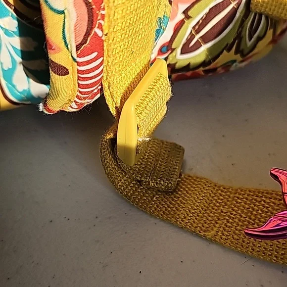 Vera Bradley Retired Provencal Yellow Floral Pattern Backpack VGUC - Picture 4 of 16